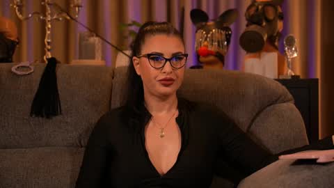 Mistress Kelly online show from September 11, 11:05 pm