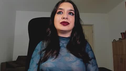 YourGoddessM online show from September 13, 9:12 pm