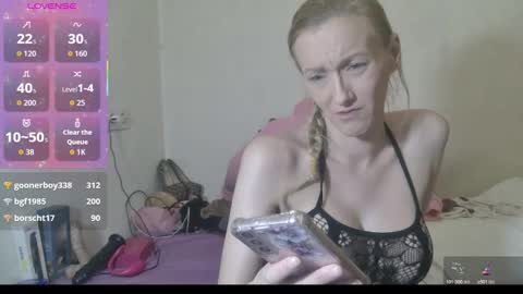 mistressmilly32 online show from January 11, 9:42 pm