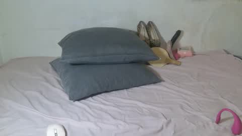 mistressmilly32 online show from September 30, 9:30 pm