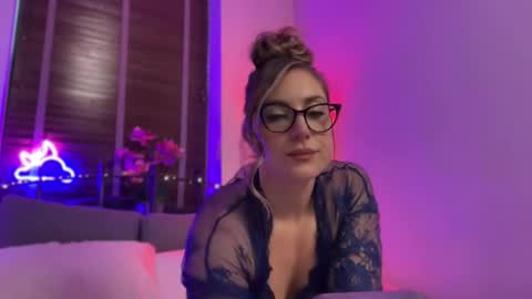 Miss X online show from December 2, 2:19 pm