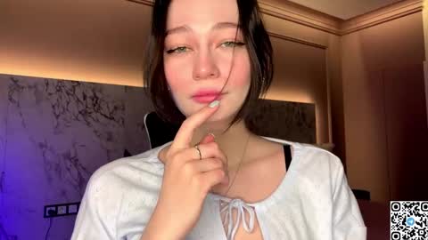 Snapshot of misty_roseee chatting on January 4, 5:58 am misty_roseee online show from January 4, 5:58 am