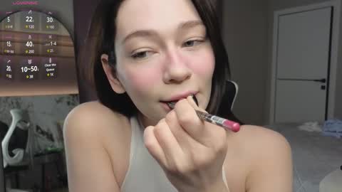 Snapshot of misty_roseee chatting on March 9, 4:27 am misty_roseee online show from March 9, 4:27 am
