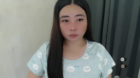 Snapshot of miya_licious chatting on February 18, 2:59 pm cassie marie online show from February 18, 2:59 pm