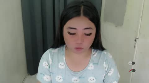 Snapshot of miya_licious chatting on January 26, 3:36 pm cassie marie online show from January 26, 3:36 pm