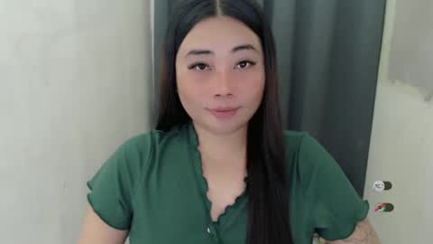 Snapshot of miya_licious chatting on February 6, 4:14 pm cassie marie online show from February 6, 4:14 pm
