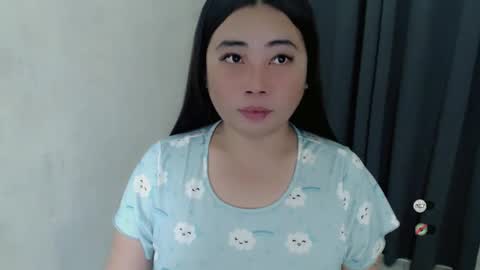 Snapshot of miya_licious chatting on February 18, 12:26 am cassie marie online show from February 18, 12:26 am