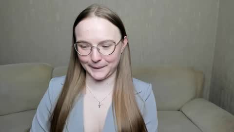 Miya online show from December 28, 8:04 pm