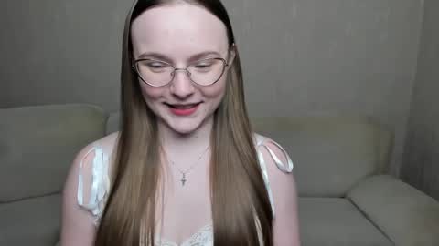 Miya online show from December 22, 6:37 pm