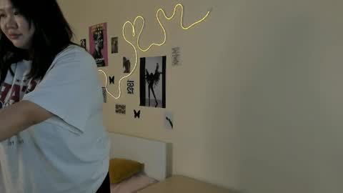 CandyStacy online show from May 5, 1:47 pm