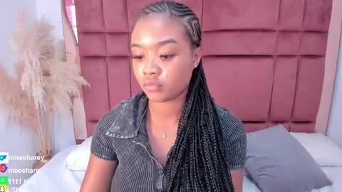 Snapshot of moesha_rey chatting on October 17, 7:50 pm Moesha online show from October 17, 7:50 pm