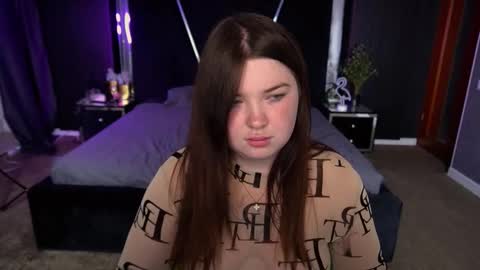 Rosa online show from September 17, 9:35 pm