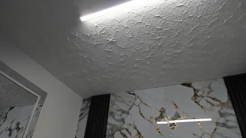 Hey Guys  Im Mollie online show from February 1, 12:04 pm