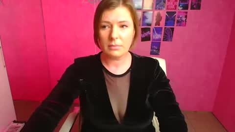 Molly online show from March 31, 3:56 pm