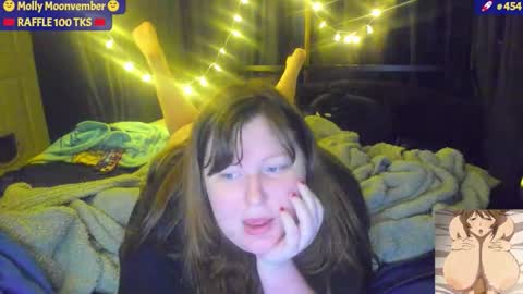 molly_moons online show from November 10, 6:52 am