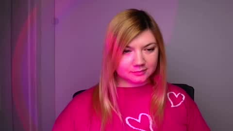 Snapshot of molly_moree chatting on January 16, 12:31 pm Molly online show from January 16, 12:31 pm
