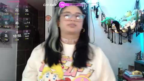 Snapshot of molly_shake chatting on October 14, 3:09 am Molly online show from October 14, 3:09 am