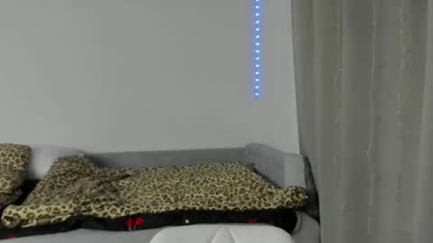 Molly online show from February 5, 3:53 am