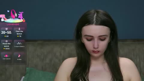 Molly online show from October 29, 7:16 pm