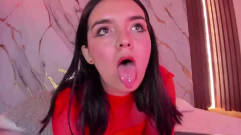 New girl Emily Valentina  Michelle online show from September 29, 3:00 am