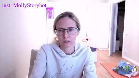 AngelMomm online show from March 22, 8:42 am