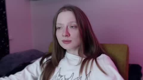 mollytucker online show from February 28, 2:53 pm