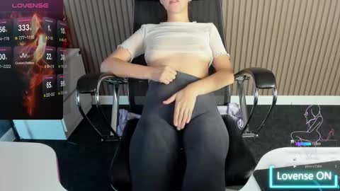 Mommy online show from October 28, 1:55 am