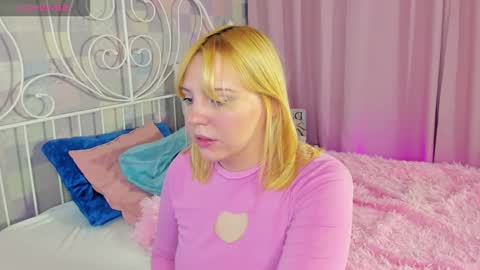 mon1ca_jones online show from November 21, 9:11 am