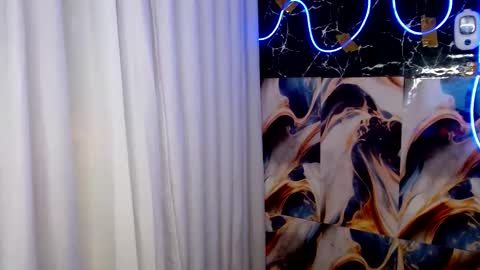 MONA online show from December 20, 7:45 am