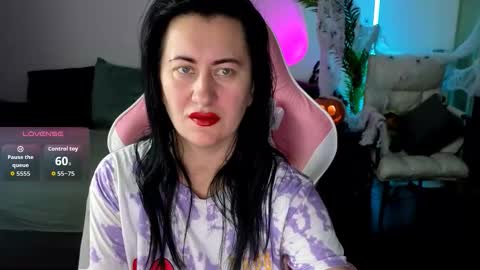 Snapshot of monica_vibe chatting on October 20, 7:33 am Monica online show from October 20, 7:33 am