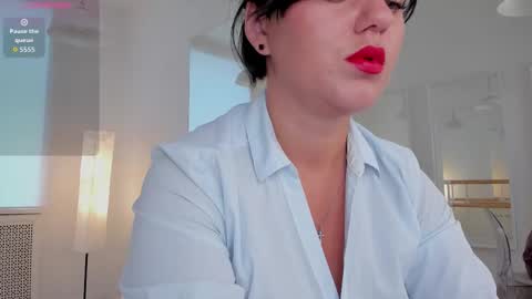 Snapshot of moodberry chatting on September 26, 8:01 am your Godness online show from September 26, 8:01 am