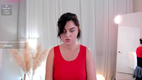 Snapshot of moodberry chatting on October 9, 7:34 am your Godness online show from October 9, 7:34 am