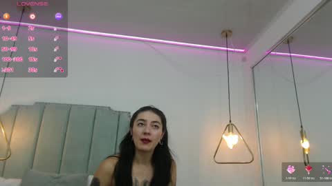 Moon online show from April 24, 2:03 am