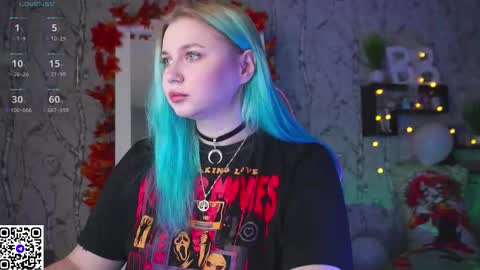 Emilia online show from September 12, 9:07 am