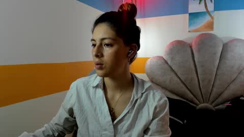 Snapshot of moon_winy chatting on September 18, 11:53 am Winy online show from September 18, 11:53 am