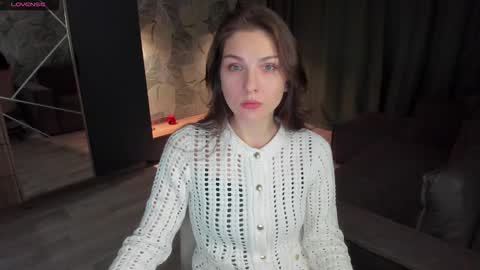 moonmila23 online show from November 2, 1:25 pm