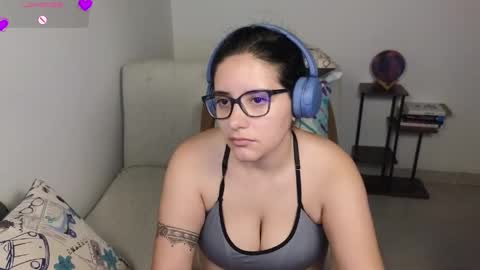 Moon Woman online show from April 7, 4:47 am