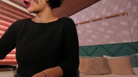 Michelle online show from February 1, 1:09 pm