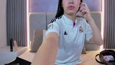 Morgan Aura online show from July 10, 1:55 pm