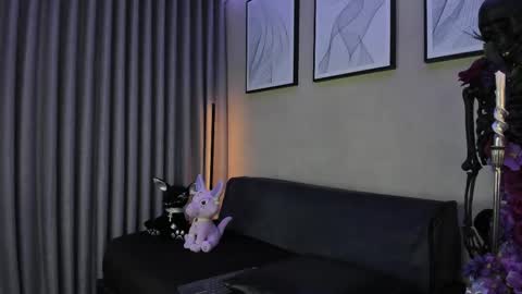 Snapshot of morgan_hill_ chatting on October 19, 12:29 pm Morgan online show from October 19, 12:29 pm