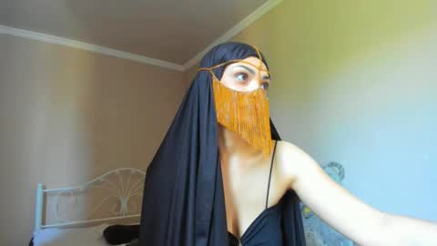 Medina online show from May 8, 6:49 am