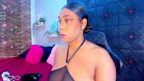 Snapshot of morochaa_fire chatting on December 8, 11:24 am Morocha online show from December 8, 11:24 am
