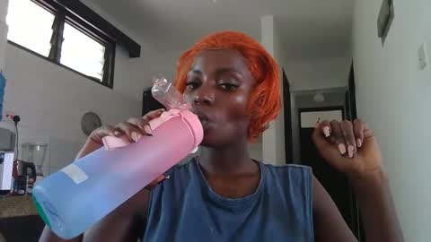 blacky sassy online show from January 1, 10:00 am