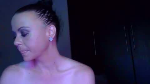 mrs_bunny_swing online show from May 14, 4:57 pm