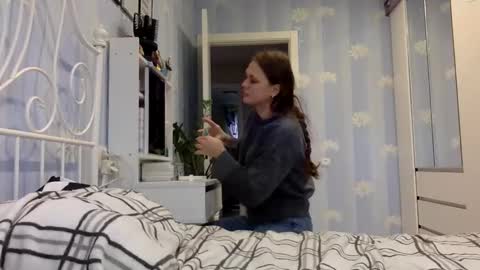 Kiti or Katia online show from February 5, 6:35 am