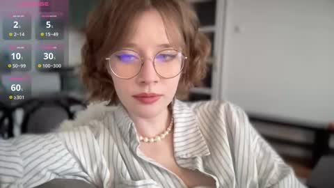 ms_christiana online show from November 24, 11:45 am