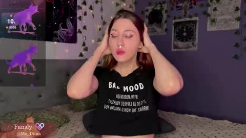 Dita online show from October 22, 10:20 am