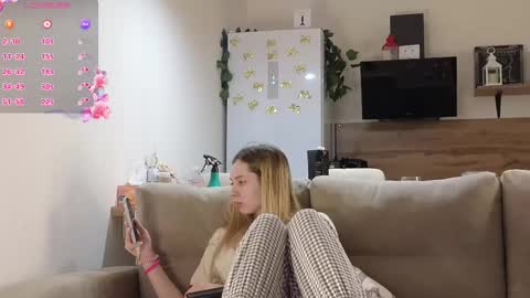 Ms ForYOU online show from February 19, 3:27 pm