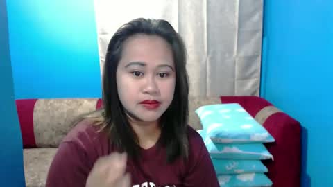 Nathalie online show from March 10, 2:17 am