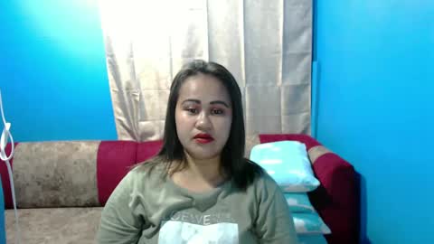 Nathalie online show from March 6, 8:19 am